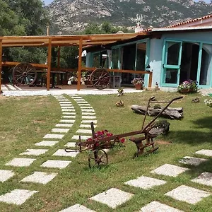 Nina E Lu Entu Di Supra Landhaus Portisco